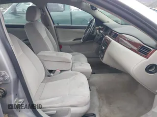 2006 Chevrolet Impala LT 3.9L with VIN 2G1WC581269296397, listed as a IAAI auction lot 42012941 with 153,225 mi miles and . Bid and sale history available at DreamBid. Image 5.