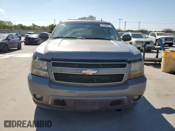 2008 Chevrolet Suburban LTZ with VIN 3GNFC16J28G181446, listed as a Copart auction lot 72350674 with 372,561 mi miles and Salvage Title. Bid and sale history available at carsss.com. Image 5.