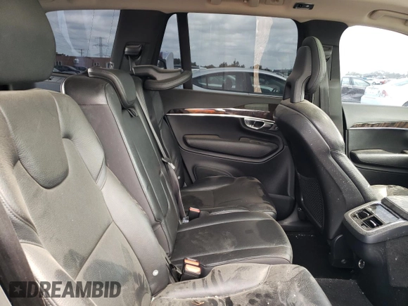 2016 Volvo XC90 T6 Momentum z VIN YV4A22PK1G1043314, wystawiony jako Copart lot #69569374 z przebiegiem Nie podano mil oraz Szkoda całkowita • Salvage title. Historia ofert i sprzedaży dostępna na DreamBid. Obrazek 11.