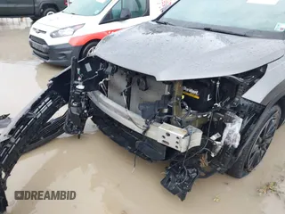 2019 Toyota Highlander SE с VIN 5TDKZRFH6KS566163, выставлен на аукционе IAAI как лот 41714920 с пробегом 87 132 миль миль и . История ставок и продаж доступна на DreamBid. Изображение 6.