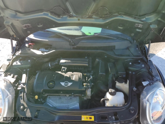 2015 MINI Cooper Convertible with VIN WMWZN3C5XFT861708, listed as a Copart auction lot 82233054 with 38,498 mi miles and Clean Title. Bid and sale history available at carsss.com. Image 11.