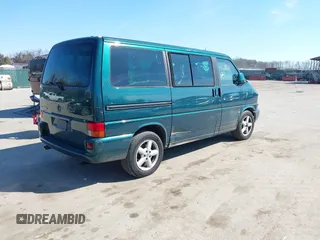 2002 Volkswagen EuroVan с VIN WV2KB47002H029567, выставлен на аукционе IAAI как лот 41628376 с пробегом 156 866 миль миль и . История ставок и продаж доступна на DreamBid. Изображение 4.