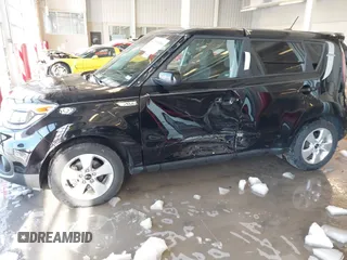 2017 Kia Soul with VIN KNDJN2A24H7438220, listed as a IAAI auction lot 41199480 with 75,265 mi miles. Bid and sale history available at carsss.com. Image 6.