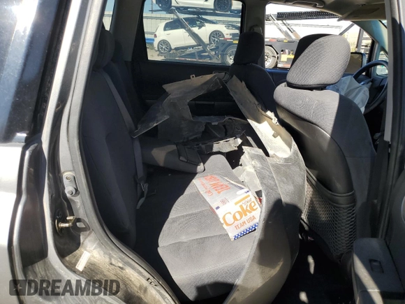 2004 Mitsubishi Endeavor LS z VIN 4A4MN21S64E033763, wystawiony jako Copart lot #70665634 z przebiegiem Nie podano mil oraz Szkoda całkowita • Salvage title. Historia ofert i sprzedaży dostępna na DreamBid. Obrazek 11.