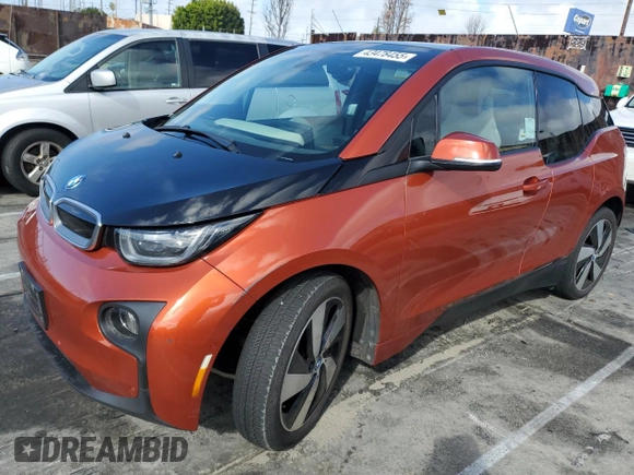 2014 BMW i3 with VIN WBY1Z4C54EV273282, listed as a Copart auction lot 43478455 with 89,884 mi miles and Salvage Title. Bid and sale history available at carsss.com. Image 1.