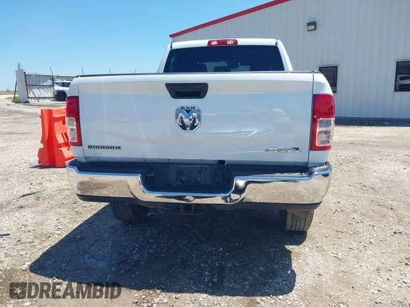 2024 Ram 2500 Big Horn with VIN 3C6UR5DJ6RG249894, listed as a IAAI auction lot 42497716 with 23,372 mi miles and . Bid and sale history available at DreamBid. Image 17.