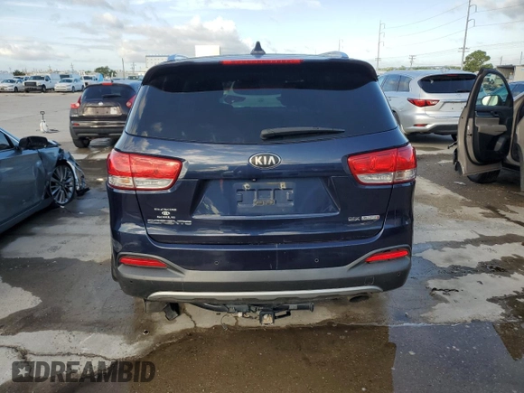 2016 Kia Sorento EX z VIN 5XYPH4A16GG062092, wystawiony jako Copart lot #60347405 z przebiegiem 164 232 mil mil oraz Szkoda całkowita • Salvage title. Historia ofert i sprzedaży dostępna na DreamBid. Obrazek 6.