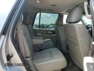 2016 Lincoln Navigator Select z VIN 5LMJJ2HT8GEL06901, wystawiony jako Copart lot #56497005 z przebiegiem 89 930 mil mil oraz Szkoda całkowita • Salvage title. Historia ofert i sprzedaży dostępna na DreamBid. Obrazek 11.