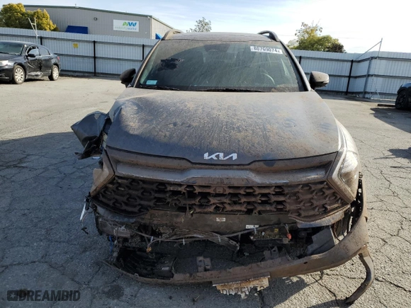 2024 Kia Sportage Plug-In Hybrid X-Line Prestige with VIN KNDPZDDH4R7159233, listed as a Copart auction lot 80769074 with 9,649 mi miles and Salvage Title. Bid and sale history available at carsss.com. Image 5.
