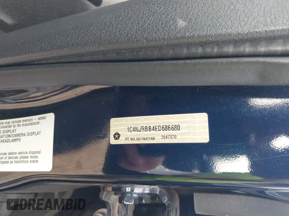 2014 Jeep Patriot Sport with VIN 1C4NJRBB4ED686680, listed as a IAAI auction lot 41585899 with 165,612 mi miles and . Bid and sale history available at DreamBid. Image 9.