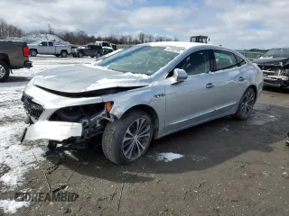 2017 Buick LaCrosse Essence with VIN 1G4ZP5SS8HU176034, listed as a Copart auction lot 44166195 with 0 mi miles and Salvage Title. Bid and sale history available at carsss.com. Image 1.