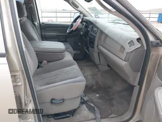 2002 Dodge 1500 z VIN 3D7HA18N32G165731, wystawiony jako IAAI lot #42074127 z przebiegiem 179 089 mil mil oraz . Historia ofert i sprzedaży dostępna na DreamBid. Obrazek 5.