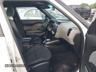 2016 Kia Soul with VIN KNDJN2A21G7328420, listed as a IAAI auction lot 42022903 with 148,903 mi miles. Bid and sale history available at carsss.com. Image 5.