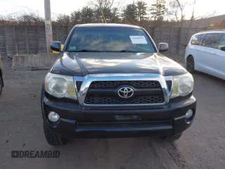 2011 Toyota Tacoma with VIN 3TMMU4FN7BM026448, listed as a IAAI auction lot 41240143 with 79,815 mi miles and . Bid and sale history available at DreamBid. Image 12.