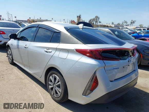 2017 Toyota Prius Plus with VIN JTDKARFP7H3019766, listed as a IAAI auction lot 41850601 with 281,540 mi miles and . Bid and sale history available at DreamBid. Image 3.