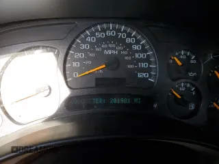 2005 Chevrolet Avalanche Z71 with VIN 3GNEK12Z85G277703, listed as a Copart auction lot 68850104 with 201,981 mi miles and Clean Title. Bid and sale history available at carsss.com. Image 9.
