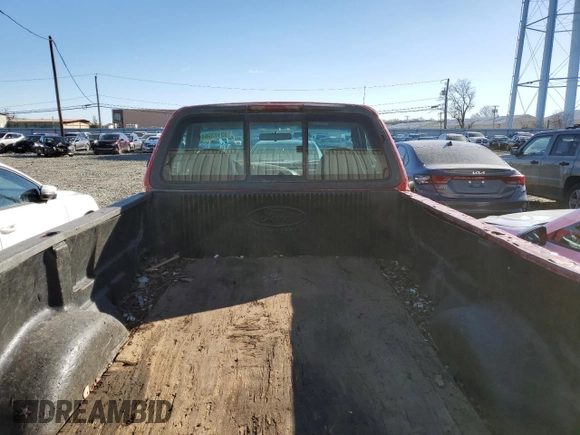2001 Ford F-150 XL z VIN 3FTZF17291MA72686, wystawiony jako Copart lot #83103904 z przebiegiem 126 018 mil mil oraz Szkoda całkowita • Salvage title. Historia ofert i sprzedaży dostępna na DreamBid. Obrazek 10.