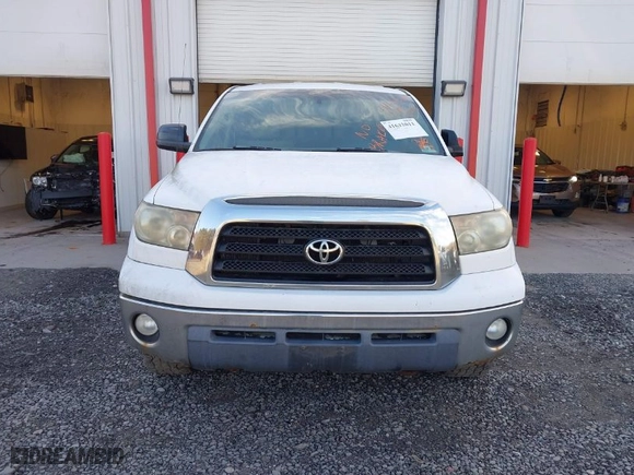 2007 Toyota Tundra SR5 with VIN 5TBBT54177S457632, listed as a IAAI auction lot 41632011 with 180,325 mi miles. Bid and sale history available at carsss.com. Image 12.