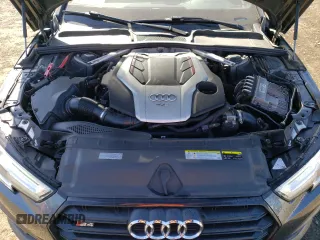 2019 Audi S4 Premium Plus with VIN WAUB4AF47KA006630, listed as a Copart auction lot 77640264 with 61,654 mi miles and Salvage Title. Bid and sale history available at carsss.com. Image 11.