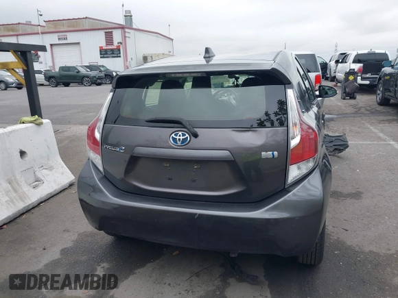 2016 Toyota Prius One z VIN JTDKDTB30G1123758, wystawiony jako IAAI lot #42170811 z przebiegiem 150 976 mil mil oraz . Historia ofert i sprzedaży dostępna na DreamBid. Obrazek 17.