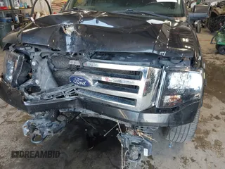 2014 Ford Expedition Max Limited z VIN 1FMJK2A52EEF08318, wystawiony jako IAAI lot #42549931 z przebiegiem 199 738 mil mil oraz . Historia ofert i sprzedaży dostępna na DreamBid. Obrazek 6.