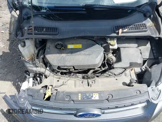 2016 Ford Escape SE z VIN 1FMCU9GX8GUA79697, wystawiony jako IAAI lot #42199779 z przebiegiem 131 826 mil mil oraz . Historia ofert i sprzedaży dostępna na DreamBid. Obrazek 10.