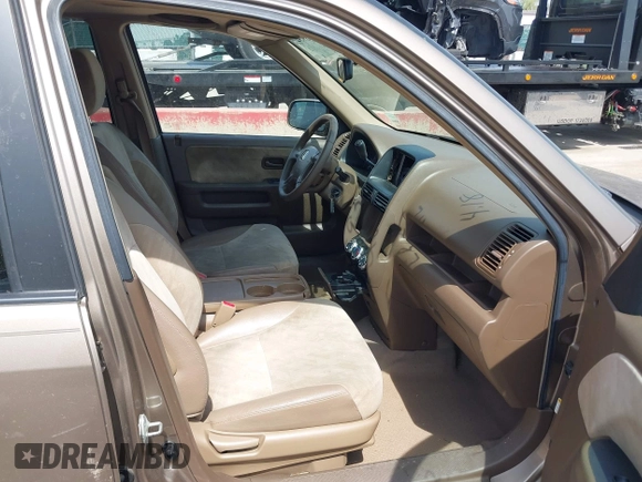 2003 Honda CR-V EX with VIN SHSRD78893U159127, listed as a IAAI auction lot 42055932 with 204,590 mi miles and . Bid and sale history available at carsss.com. Image 5.