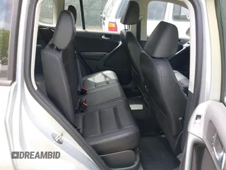 2016 Volkswagen Tiguan S with VIN WVGBV7AX1GW523335, listed as a IAAI auction lot 42091690 with 165,495 mi miles and . Bid and sale history available at DreamBid. Image 8.