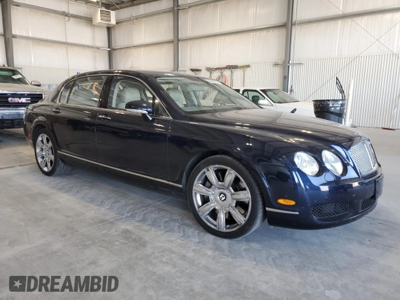 2006 Bentley Flying Spur z VIN SCBBR53W06C037412, wystawiony jako Copart lot #50492605 z przebiegiem 59 005 mil mil oraz Szkody całkowita. Historia ofert i sprzedaży dostępna na DreamBid. Obrazek 4.