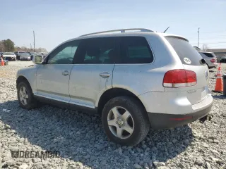 2007 Volkswagen Touareg V6 with VIN WVGZE77L07D056360, listed as a Copart auction lot 50952155 with 178,737 mi miles and Clean Title. Bid and sale history available at DreamBid. Image 2.
