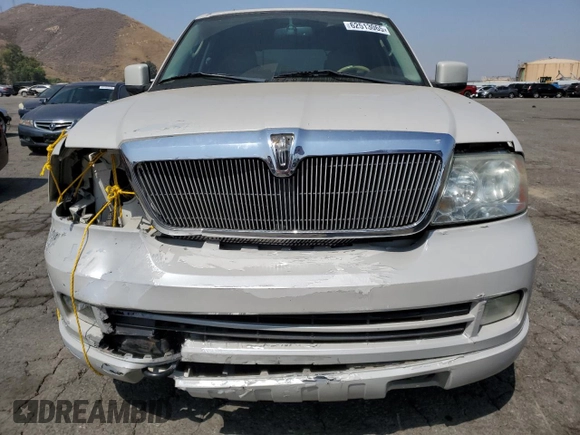 2006 Lincoln Navigator Luxury с VIN 5LMFU27576LJ28988, выставлен на аукционе Copart как лот 62513065 с пробегом 165 560 миль миль и Чистый • Clean title. История ставок и продаж доступна на DreamBid. Изображение 5.