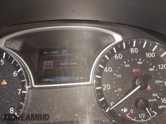 2016 Nissan Pathfinder S with VIN 5N1AR2MM1GC637454, listed as a IAAI auction lot 41640789 with 133,016 mi miles. Bid and sale history available at carsss.com. Image 15.
