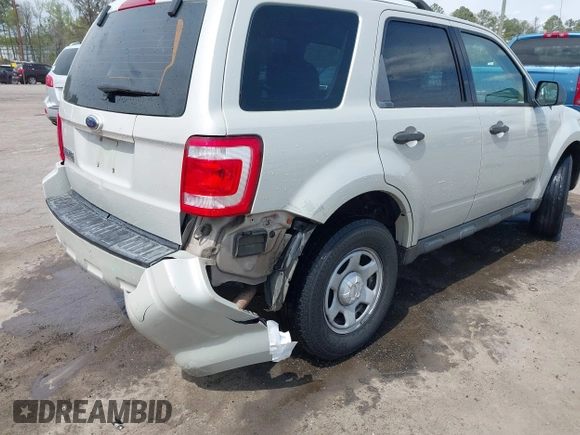 2008 Ford Escape XLS с VIN 1FMCU02Z78KC32703, выставлен на аукционе IAAI как лот 41998928 с пробегом 212 746 миль миль и . История ставок и продаж доступна на DreamBid. Изображение 6.