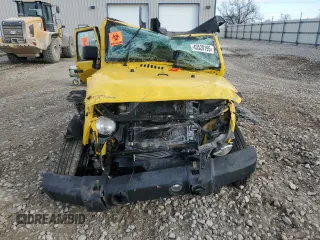 2009 Jeep Wrangler Unlimited X with VIN 1J4GZ39149L739086, listed as a Copart auction lot 43520195 with 0 mi miles and Non Repairable. Bid and sale history available at carsss.com. Image 5.