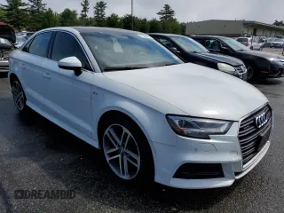 2018 Audi A3 Sedan Premium Plus with VIN WAUJ8GFF4J1075018, listed as a Copart auction lot 61548463 with 24,975 mi miles. Bid and sale history available at carsss.com. Image 4.