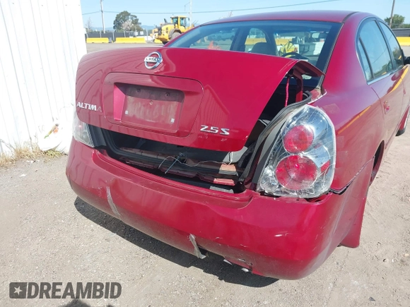 2005 Nissan Altima 2.5 S with VIN 1N4AL11D55N922251, listed as a IAAI auction lot 41964617 with 155,222 mi miles. Bid and sale history available at carsss.com. Image 6.