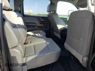 2018 Chevrolet Silverado 3500HD High Country with VIN 1GC4K1EY2JF240357, listed as a Copart auction lot 57335655 with Not Provided miles and Clean Title. Bid and sale history available at DreamBid. Image 10.
