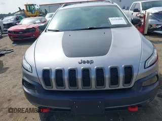 2018 Jeep Cherokee Trailhawk с VIN 1C4PJMBXXJD526398, выставлен на аукционе IAAI как лот 42105800 с пробегом 55 670 миль миль и . История ставок и продаж доступна на DreamBid. Изображение 13.