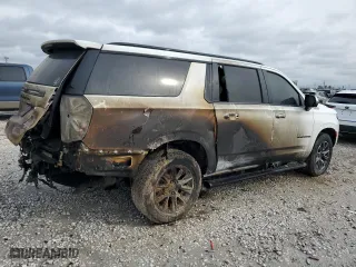 2022 Chevrolet Suburban Z71 with VIN 1GNSKDKD2NR123609, listed as a Copart auction lot 45207735 with 0 mi miles and Non Repairable. Bid and sale history available at carsss.com. Image 3.