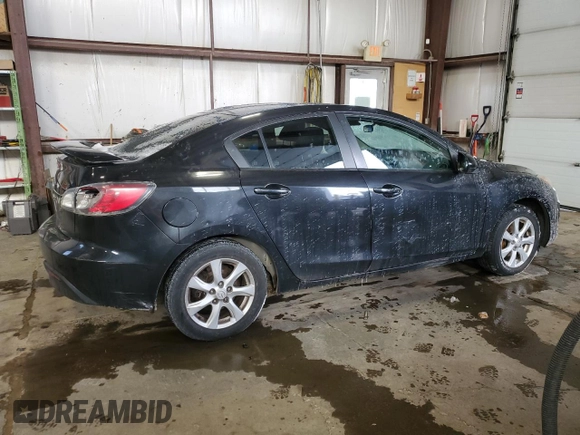 2011 Mazda 3 i Touring z VIN JM1BL1VF4B1424815, wystawiony jako Copart lot #43519975 z przebiegiem 225 947 mil mil oraz Szkoda całkowita • Salvage title. Historia ofert i sprzedaży dostępna na DreamBid. Obrazek 3.