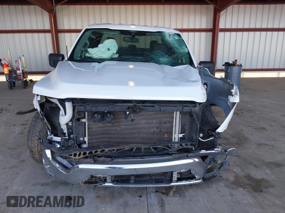 2022 Ford F-150 XL with VIN 1FTEX1C88NFA71511, listed as a IAAI auction lot 41503554 with 31,825 mi miles. Bid and sale history available at carsss.com. Image 13.