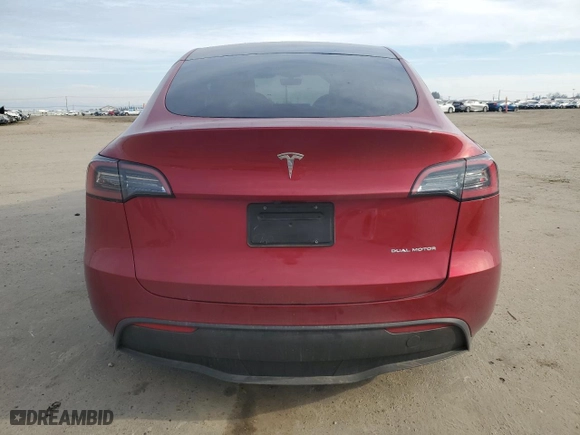 2024 Tesla Model Y Long Range with VIN 7SAYGAEE8RF081789, listed as a Copart auction lot 87361764 with 11,690 mi miles and Salvage Title. Bid and sale history available at carsss.com. Image 6.