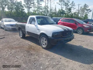 2001 Ford Ranger XL with VIN 1FTYR10D81TA74722, listed as a IAAI auction lot 42036853 with 167,011 mi miles. Bid and sale history available at carsss.com. Image 1.
