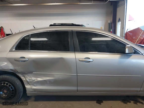 2008 Chevrolet Malibu LT w/2LT with VIN 1G1ZJ57B38F266297, listed as a IAAI auction lot 41688253 with 226,571 mi miles. Bid and sale history available at carsss.com. Image 13.