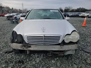 2002 Mercedes-Benz C 230/260/280/320 with VIN WDBRF64J12F268260, listed as a Copart auction lot 83299754 with 159,243 mi miles and Salvage Title. Bid and sale history available at DreamBid. Image 5.