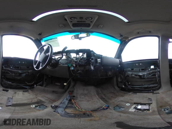 2005 Chevrolet Suburban Z71 with VIN 3GNFK16Z75G270885, listed as a IAAI auction lot 41916525 with Not Provided miles and . Bid and sale history available at DreamBid. Image 17.
