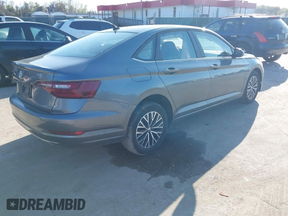 2021 Volkswagen Jetta S z VIN 3VWC57BU7MM050305, wystawiony jako IAAI lot #41937263 z przebiegiem 41 241 mil mil oraz . Historia ofert i sprzedaży dostępna na DreamBid. Obrazek 4.