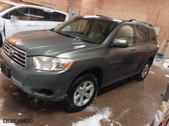 2009 Toyota Highlander with VIN JTEES41A892147842, listed as a IAAI auction lot 41469209 with 381,849 mi miles. Bid and sale history available at carsss.com. Image 17.