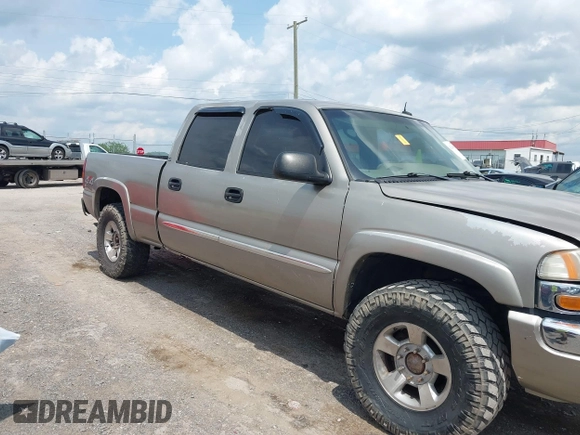 2003 GMC Sierra 1500HD SLT z VIN 1GTGK13U93F108499, wystawiony jako IAAI lot #42149012 z przebiegiem 296 775 mil mil oraz . Historia ofert i sprzedaży dostępna na DreamBid. Obrazek 13.
