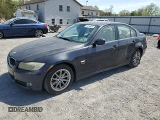 2010 BMW 3 Series 328i xDrive with VIN WBAPK5C52AA647697, listed as a Copart auction lot 54335695 with 158,050 mi miles and Salvage title. Bid and sale history available at DreamBid. Image 1.